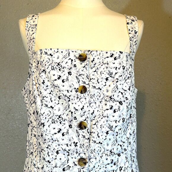 Gap women’s white gray and black floral print squared neck apron dress size 12 T - Picture 3 of 11